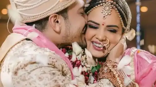 Adithya Narayan and Shwetha Agarwal are in the next phase!!! Blessed with a baby girl; says “father Udit Narayan is in shock”