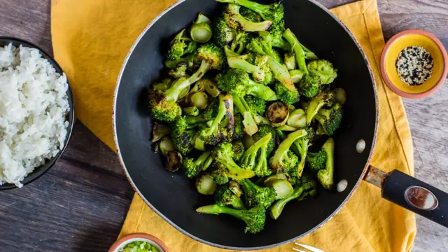 Dry Broccoli fry for healthy diet