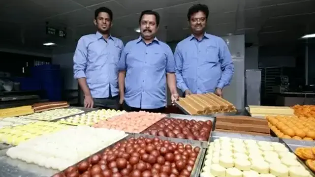 Brother’s dropout from school, now earning Rs 420 crore Adyar Ananda Bhavan and has employed 6,000 people!!!