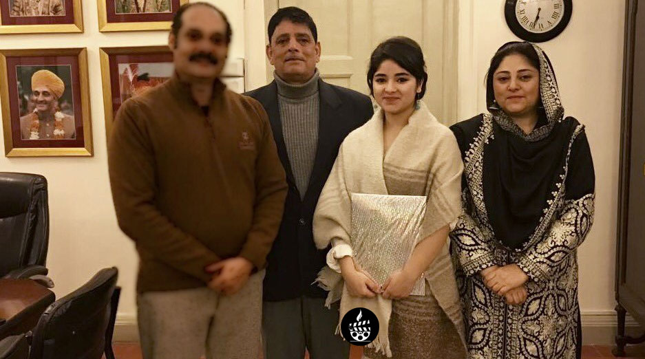Zaira Wasim With her father Zahid Wasim and her mother Zarqa Wasim