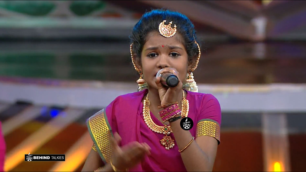 Super Singer Vidhya Roopini in Getup Round